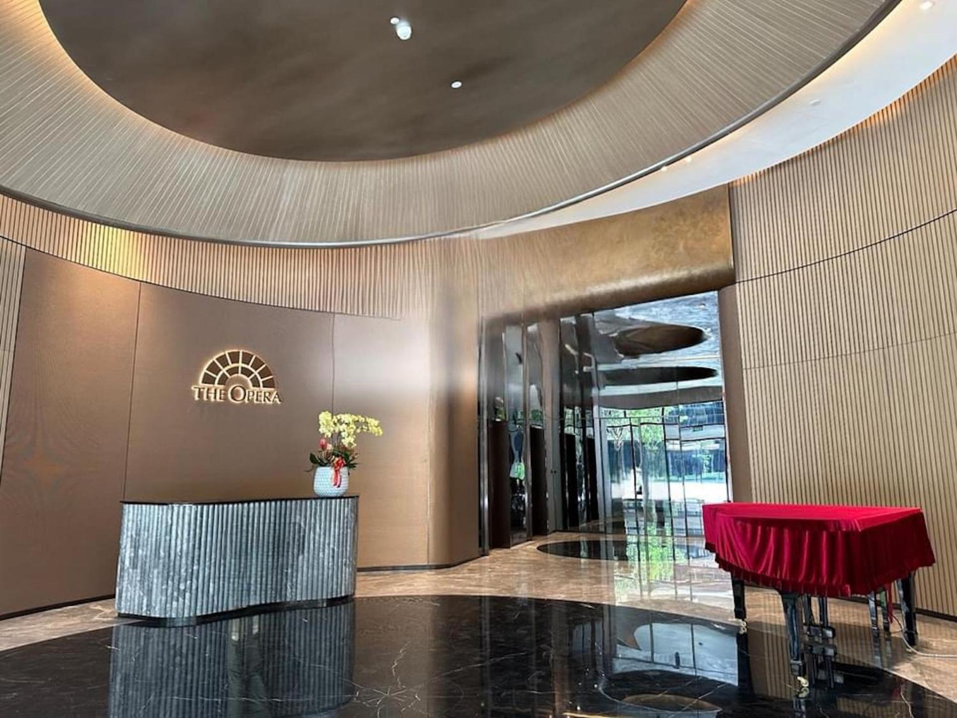 The Opera Apartment Cental Saigon Free Pool-Gym-Sauna Room- Golf Mini Ho-Chi-Minh-Stadt Exterior foto